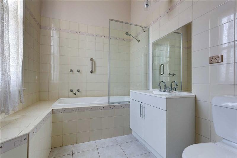 8 Webster Street BENDIGO 10