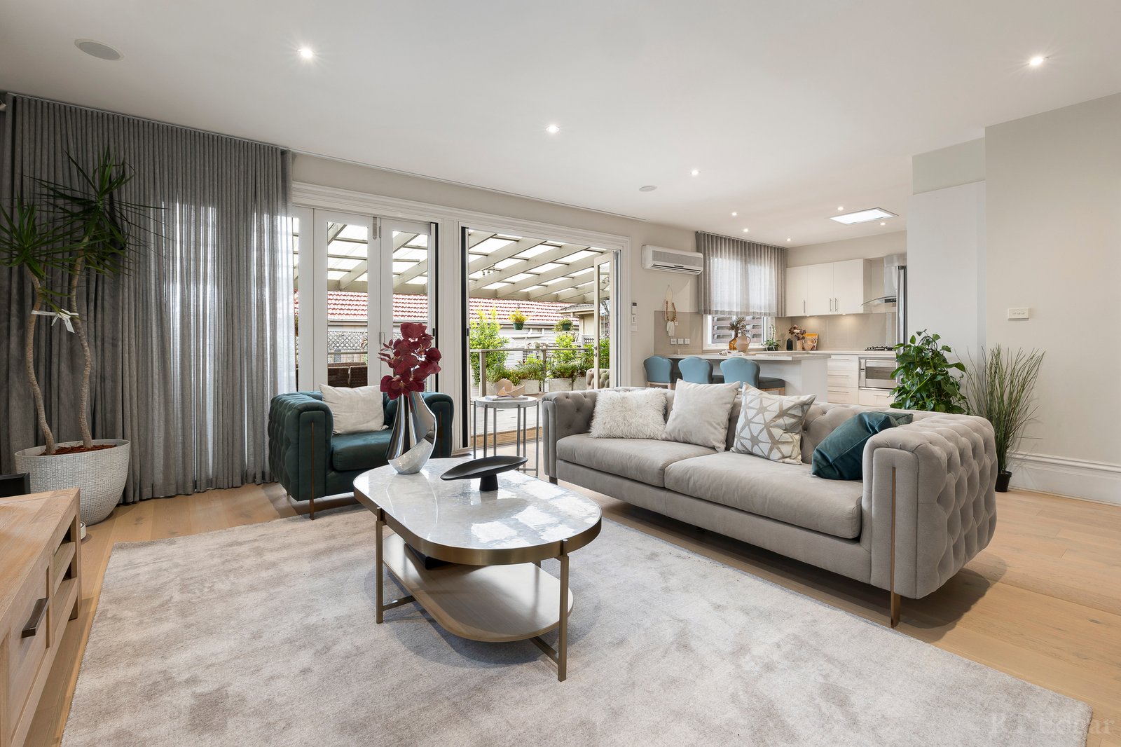 Real Estate and Property in 8 Wellington Street, Kew, VIC