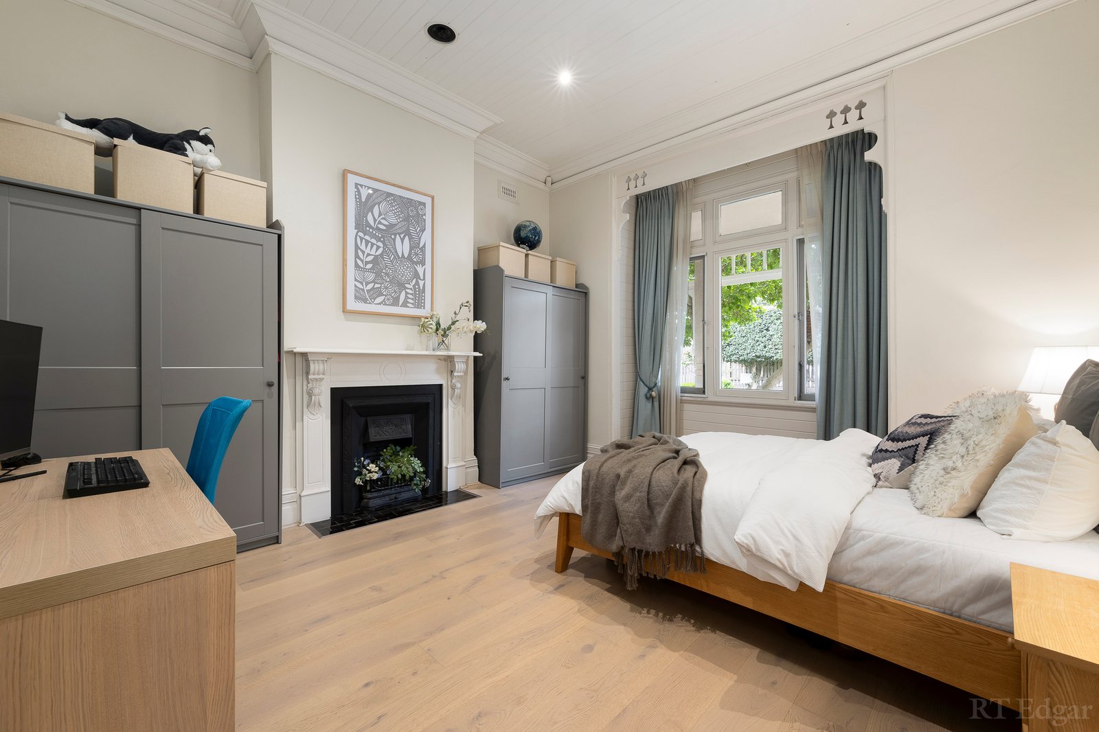 Real Estate and Property in 8 Wellington Street, Kew, VIC