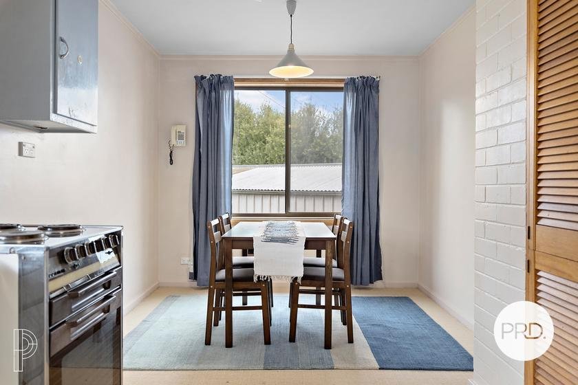 8 Welsh Place CHIFLEY 3