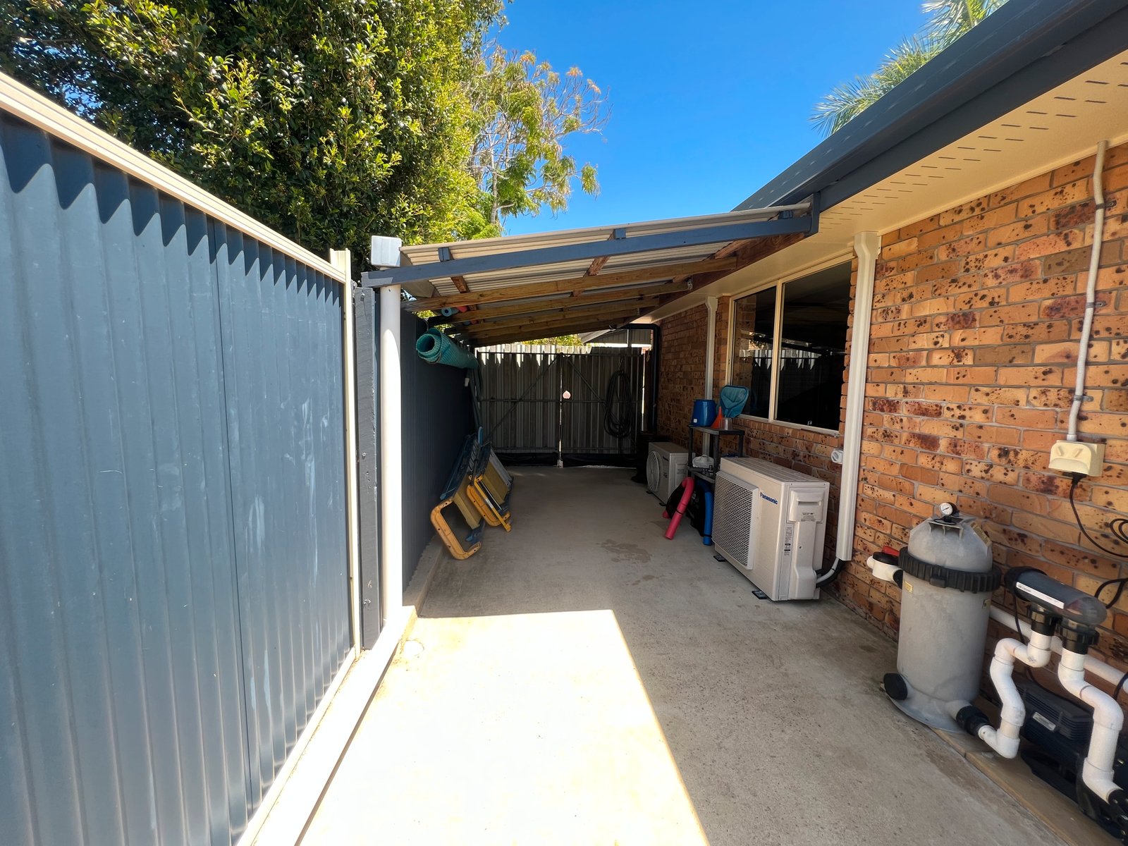 8 Werite Court BOYNE ISLAND 16