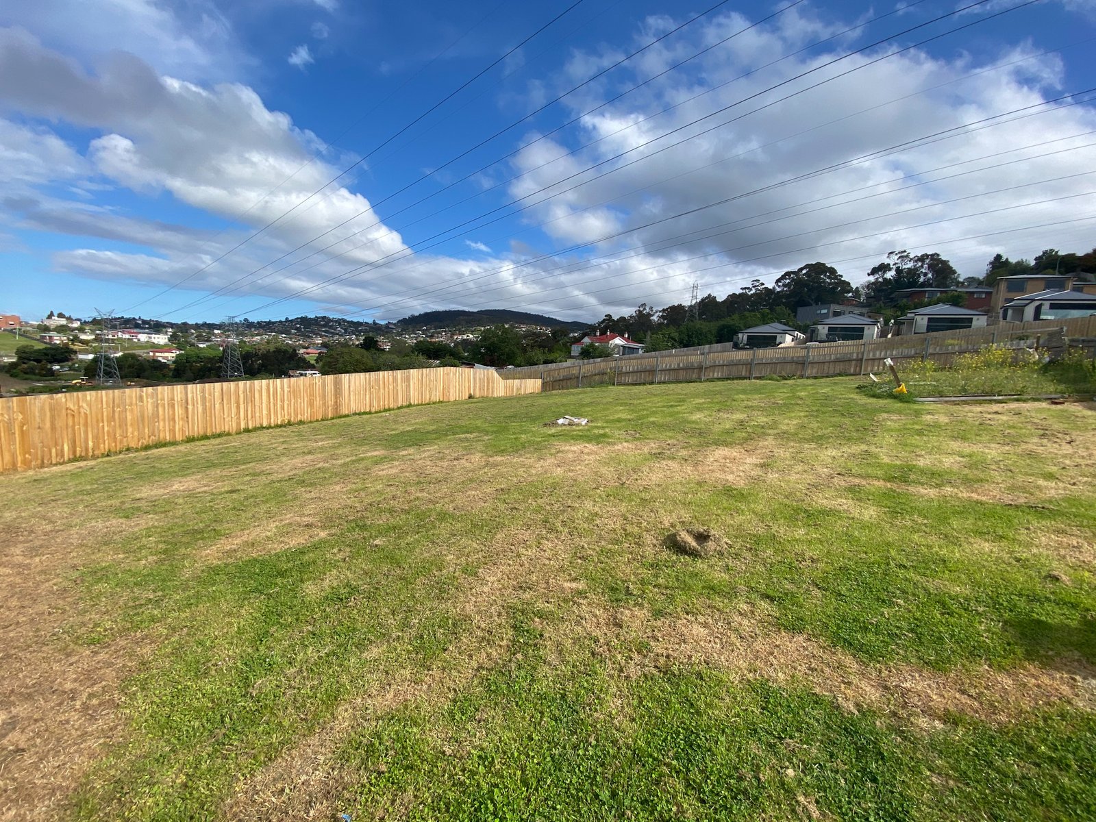 8 Westinwood Road LENAH VALLEY 9