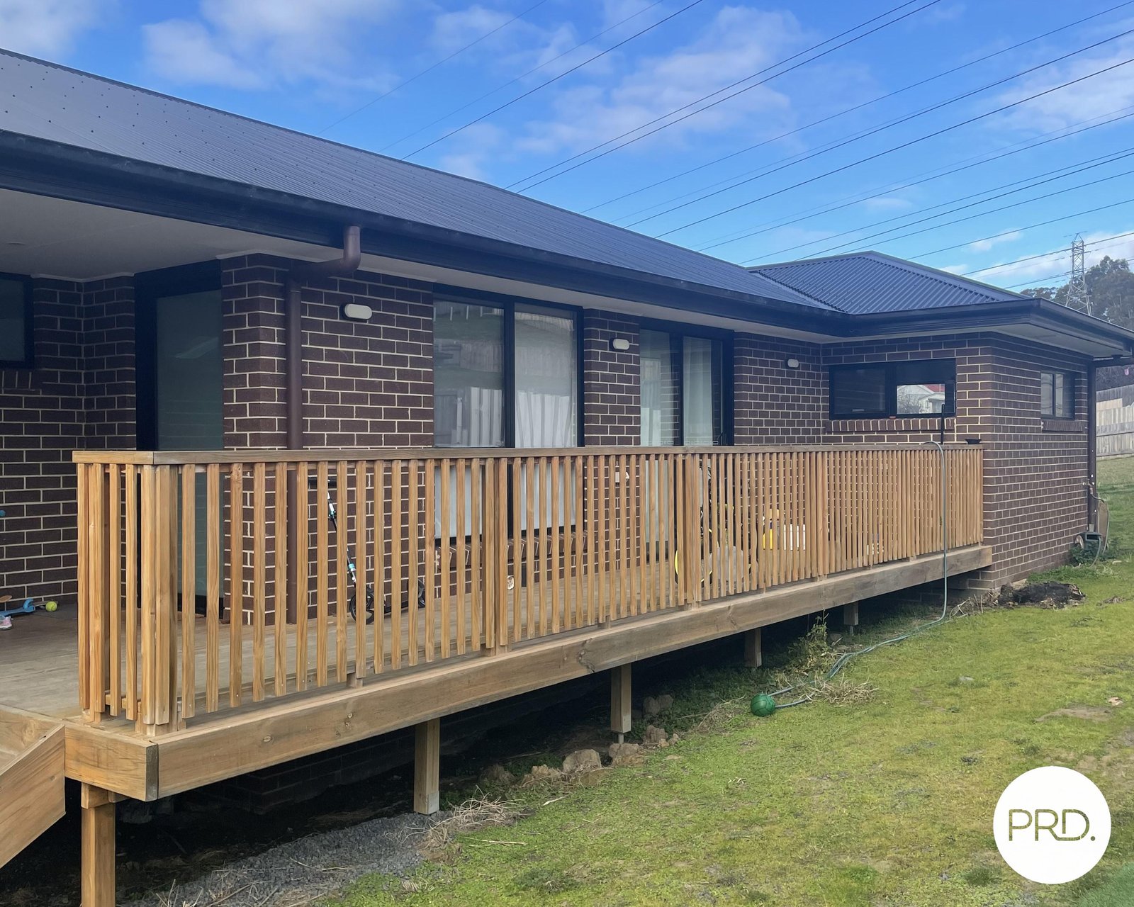 8 Westinwood Road LENAH VALLEY 1