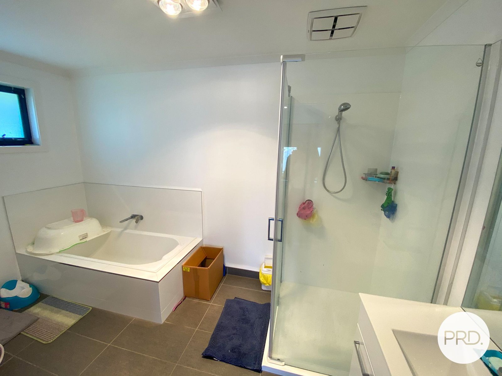 8 Westinwood Road LENAH VALLEY 7