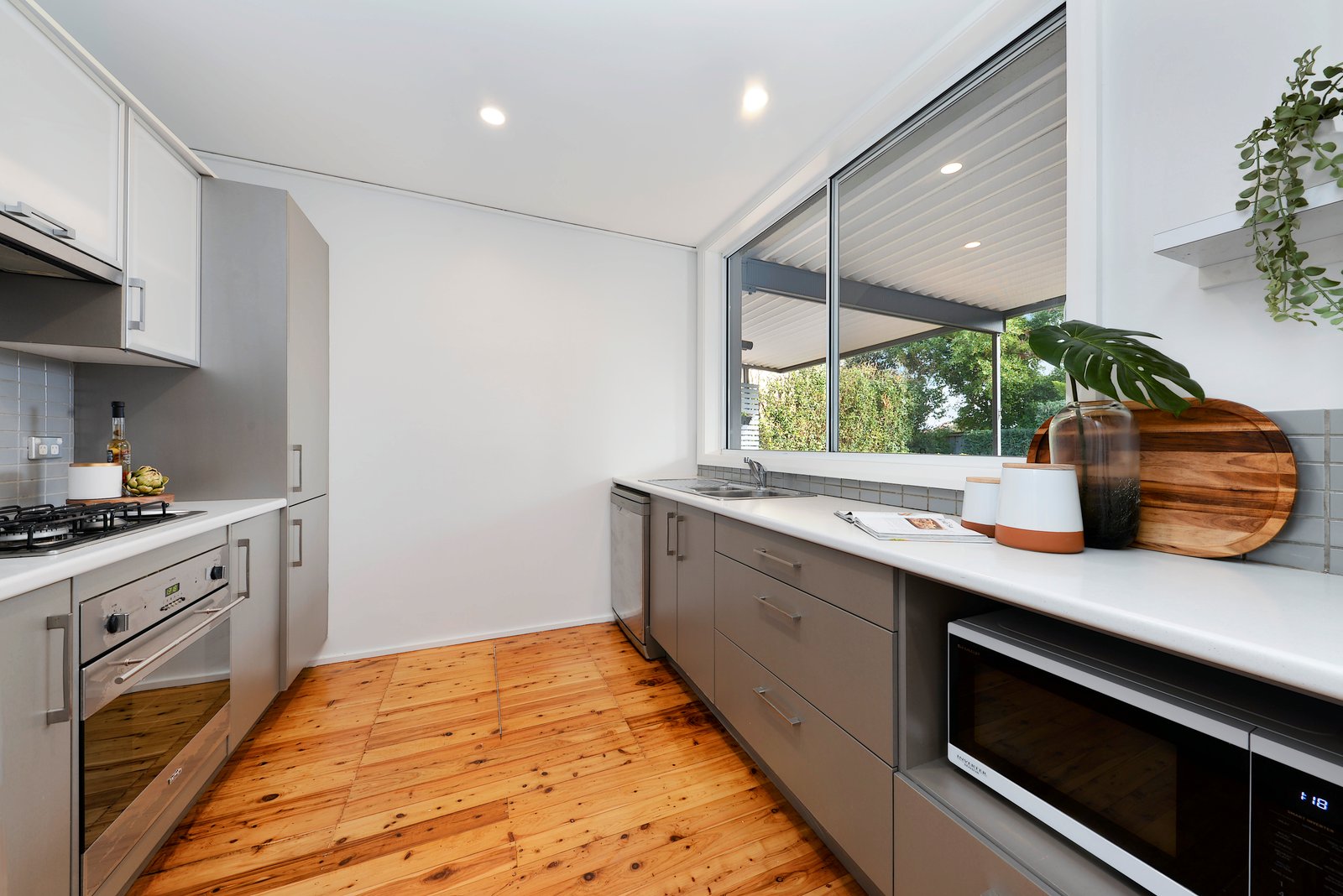 8 White Avenue MAROUBRA 3