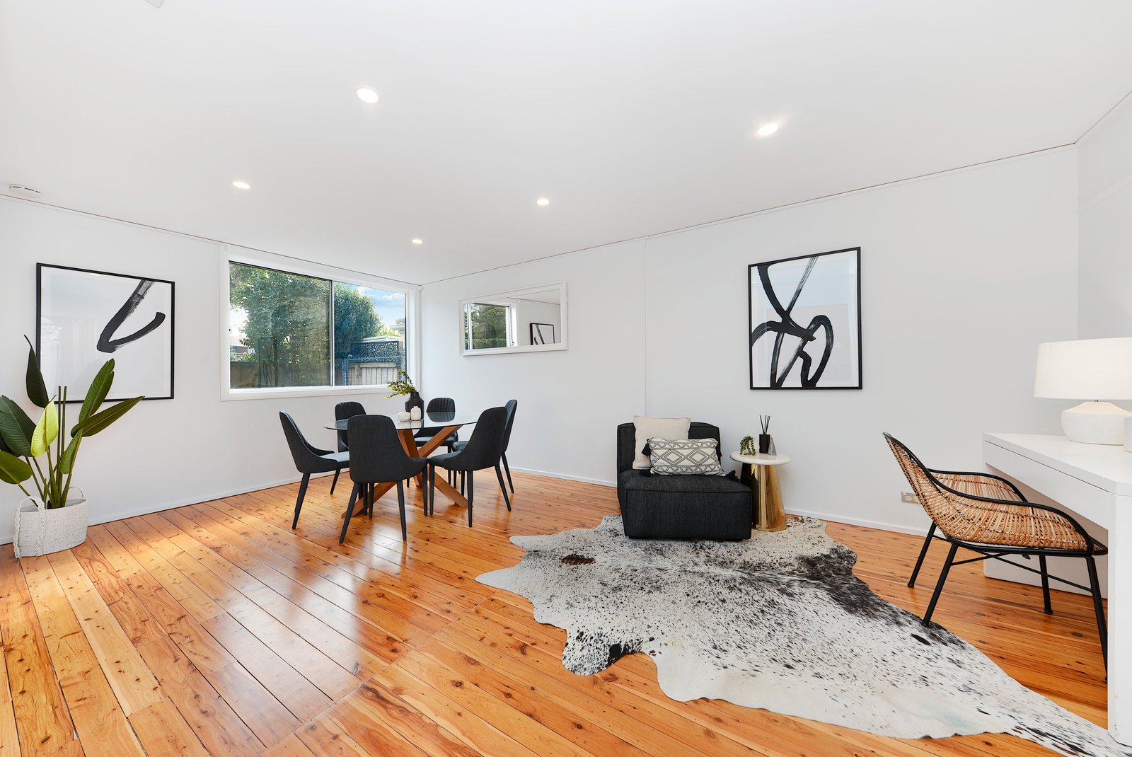 8 White Avenue MAROUBRA 4