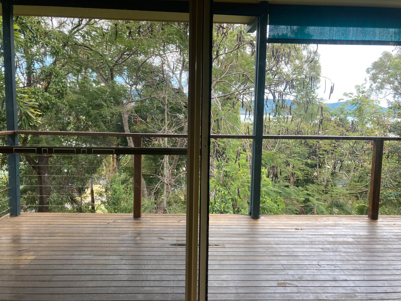 8 William Close CANNONVALE 12