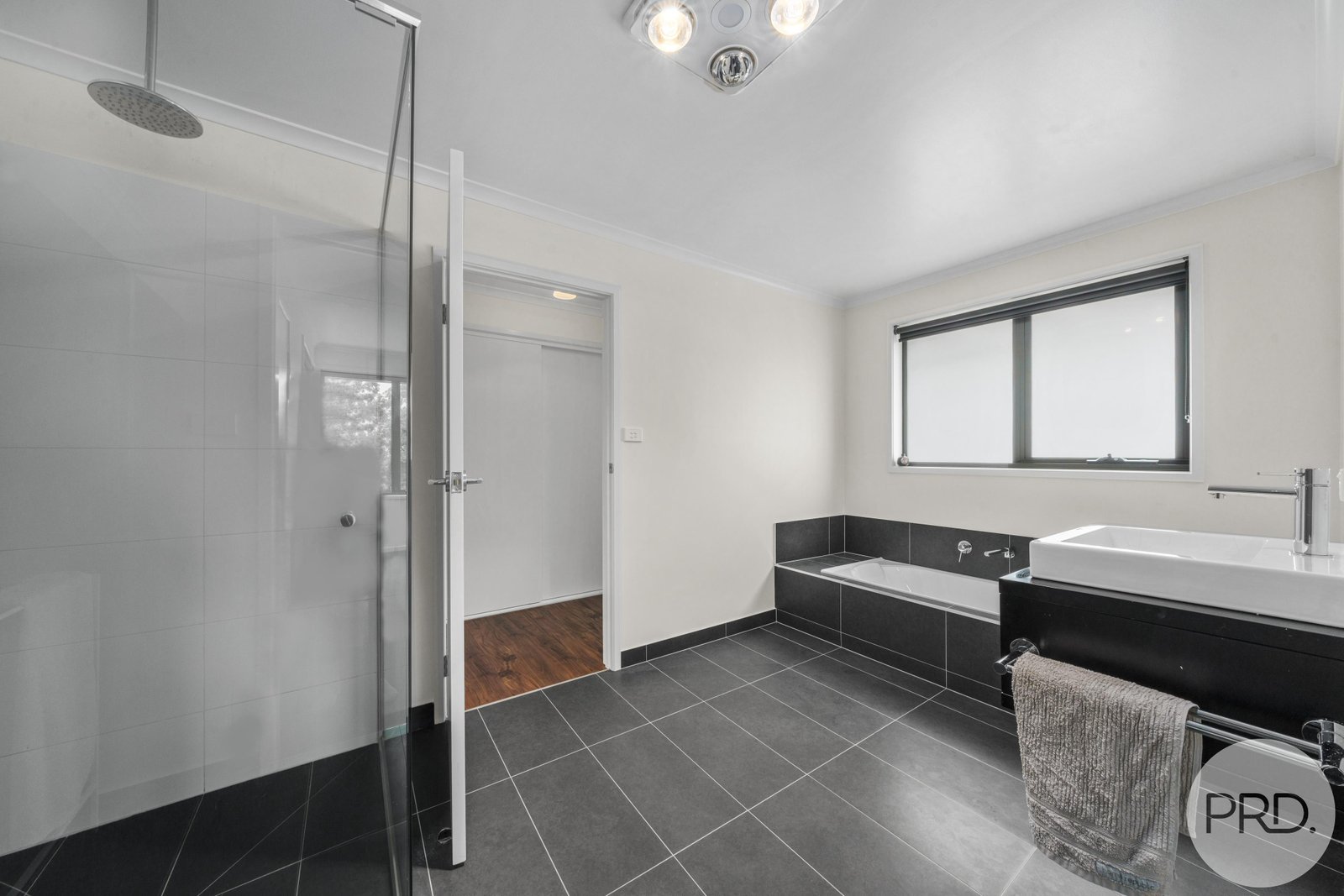 8 Willow Avenue KINGSTON 4