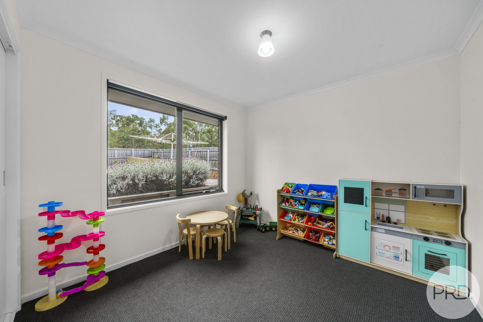 8 Willow Avenue KINGSTON 6