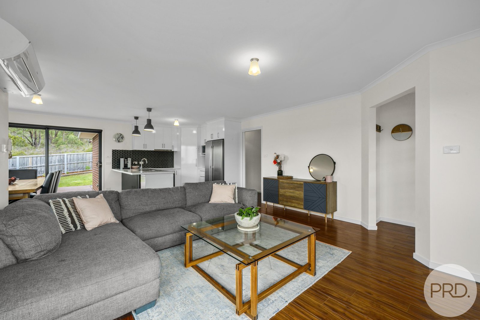 8 Willow Avenue KINGSTON 12