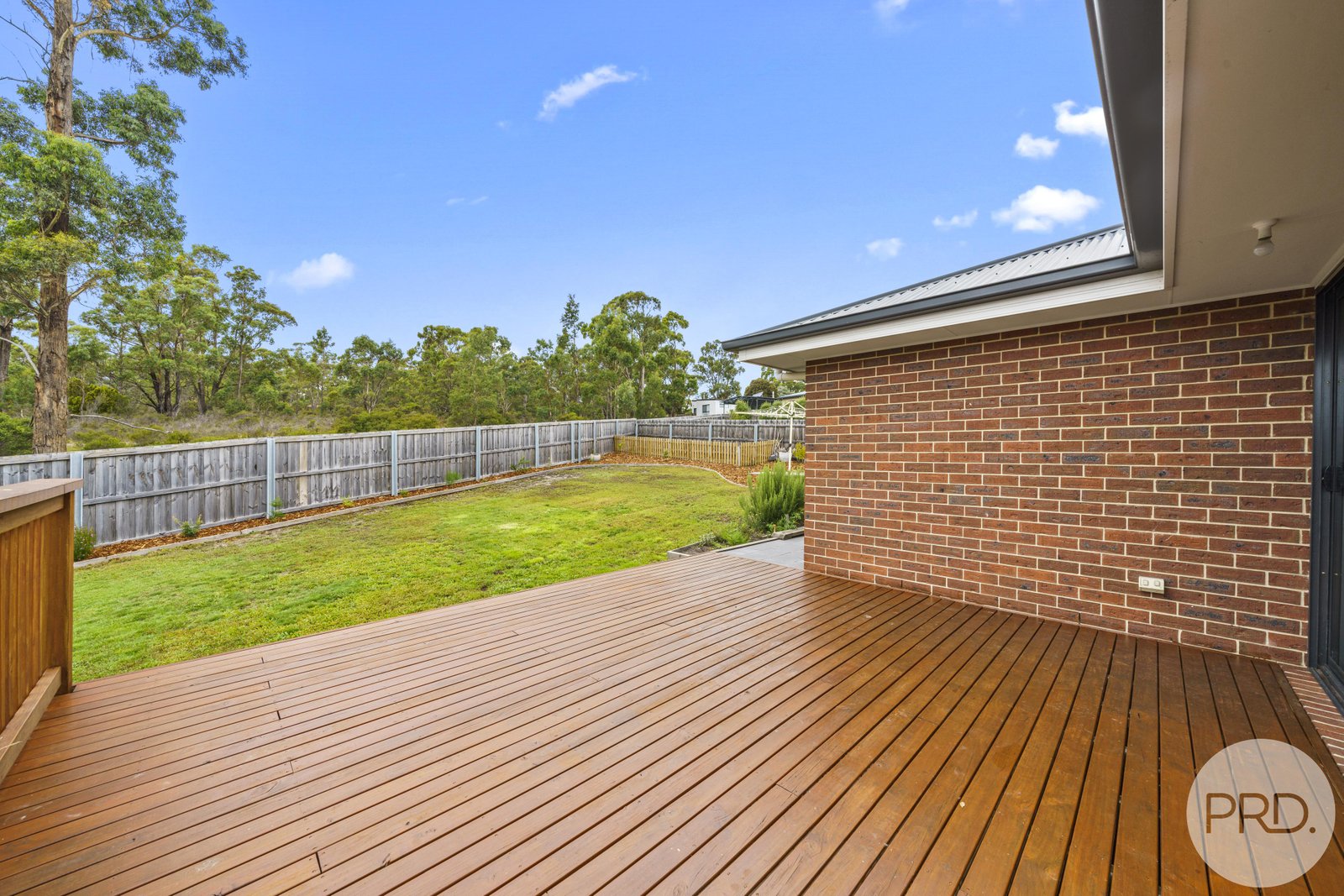 8 Willow Avenue KINGSTON 15