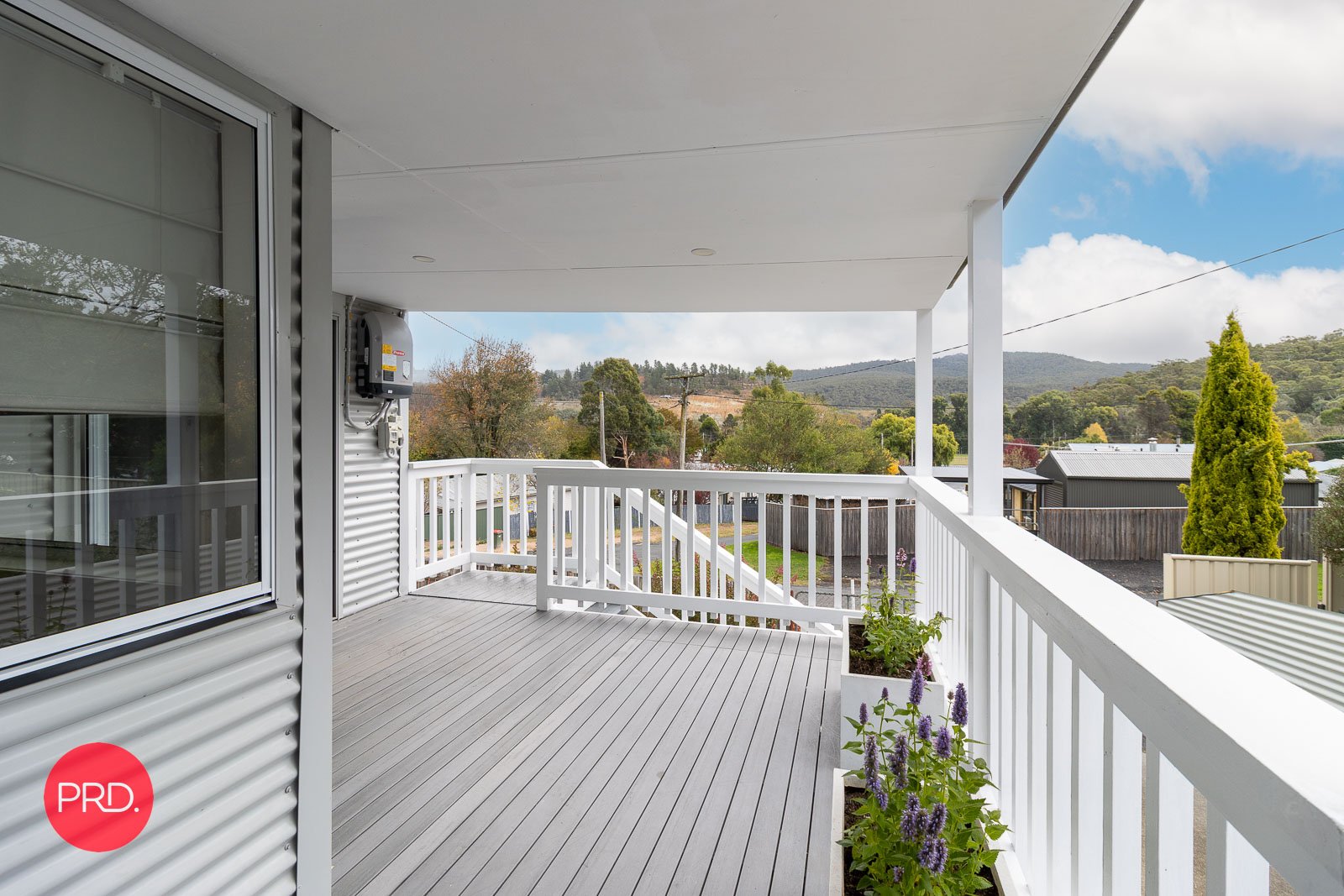 8 Willow Road CAPTAINS FLAT 16