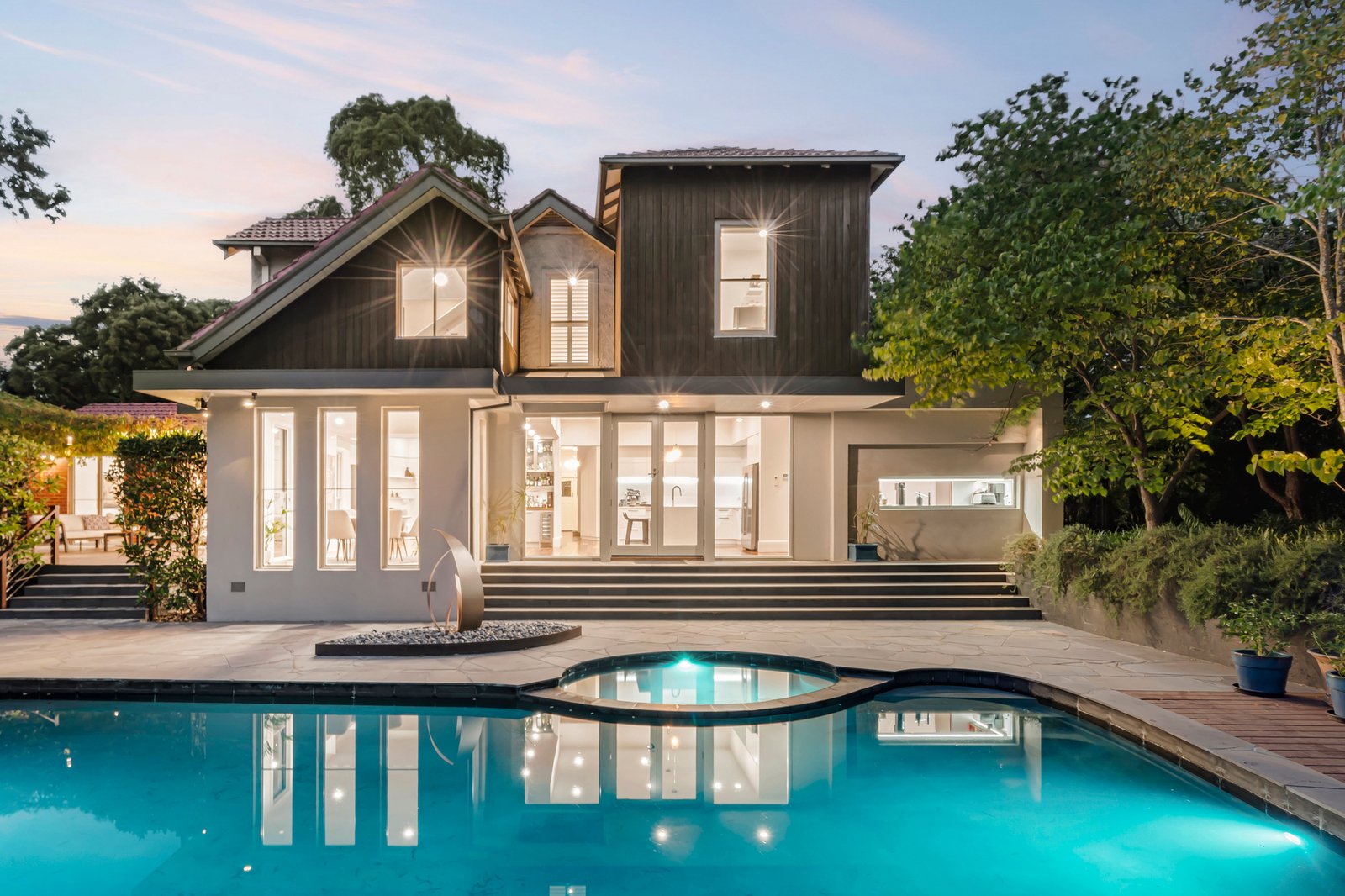 8 Winson Green Road, Canterbury, 3126