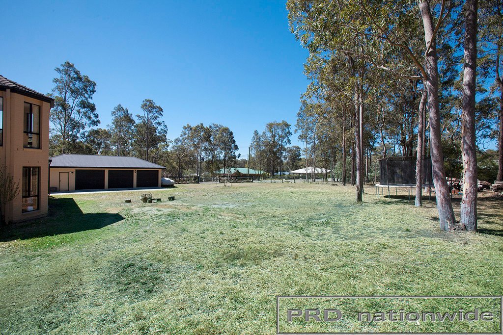 8 Woodlands Dr  THORNTON 4