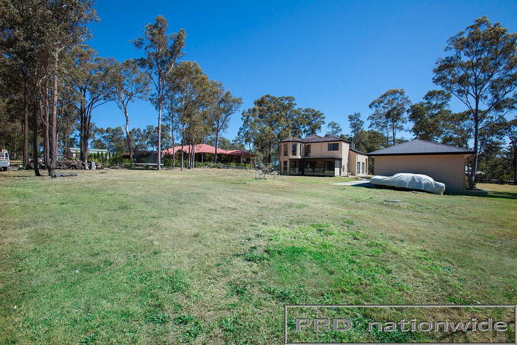 8 Woodlands Dr  THORNTON 5