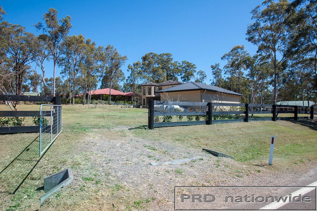 8 Woodlands Dr  THORNTON 6