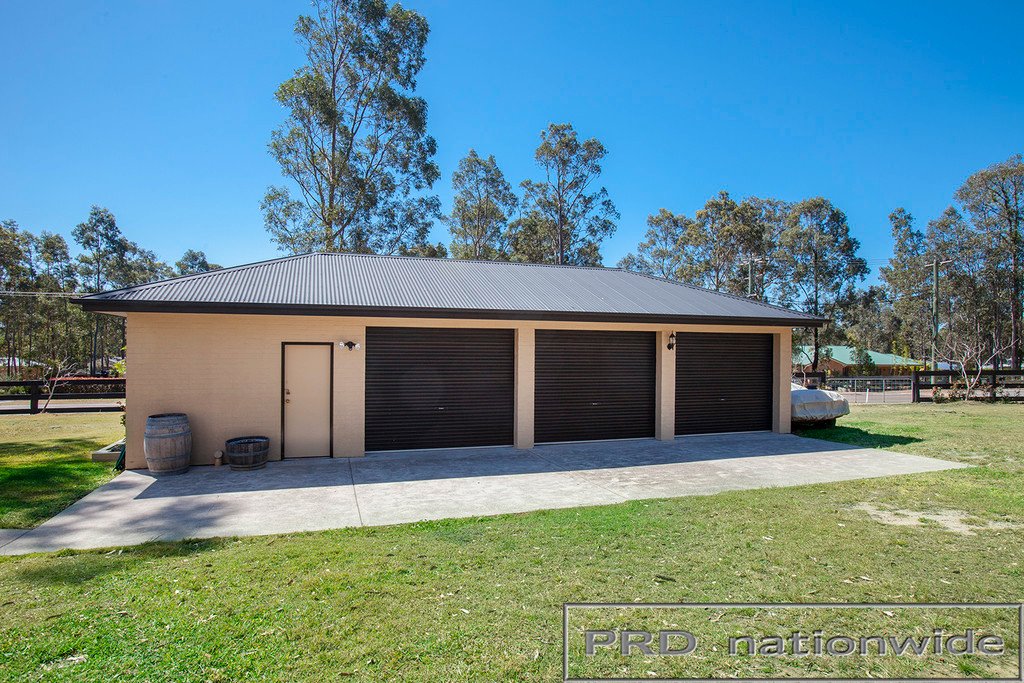 8 Woodlands Dr  THORNTON 7