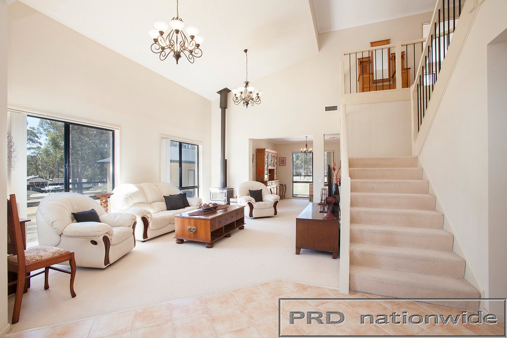 8 Woodlands Dr  THORNTON 10