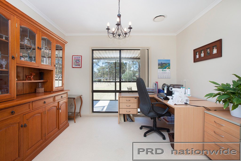 8 Woodlands Dr  THORNTON 11