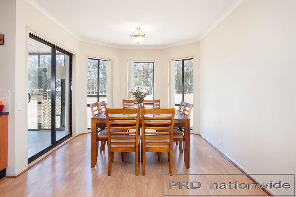 8 Woodlands Dr  THORNTON 18