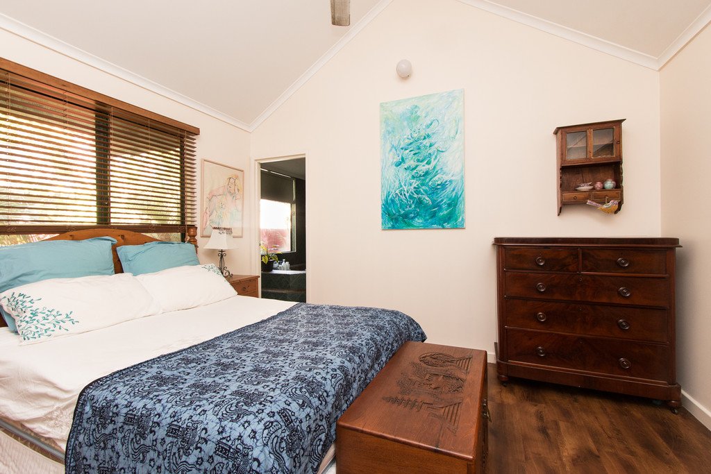 8 Woods Dr  BROOME 8