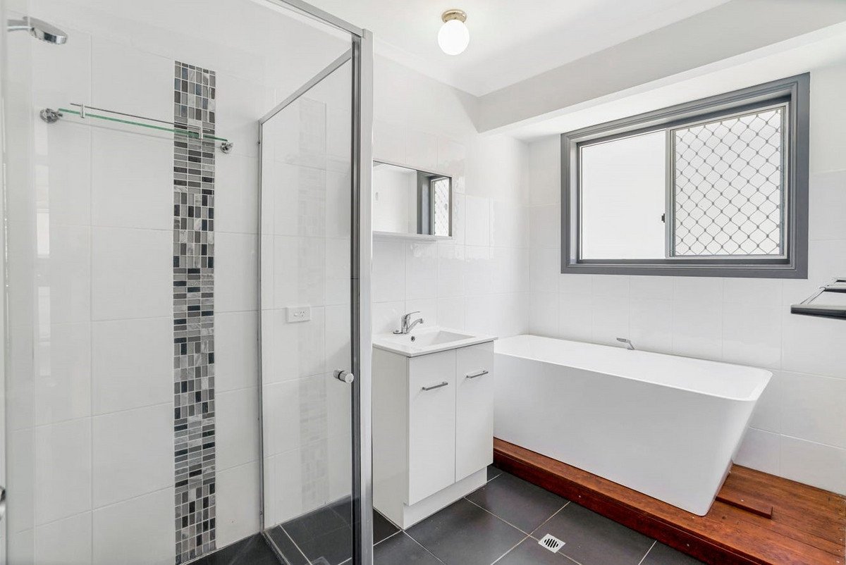 8 Woodstock Court Parkwood 8