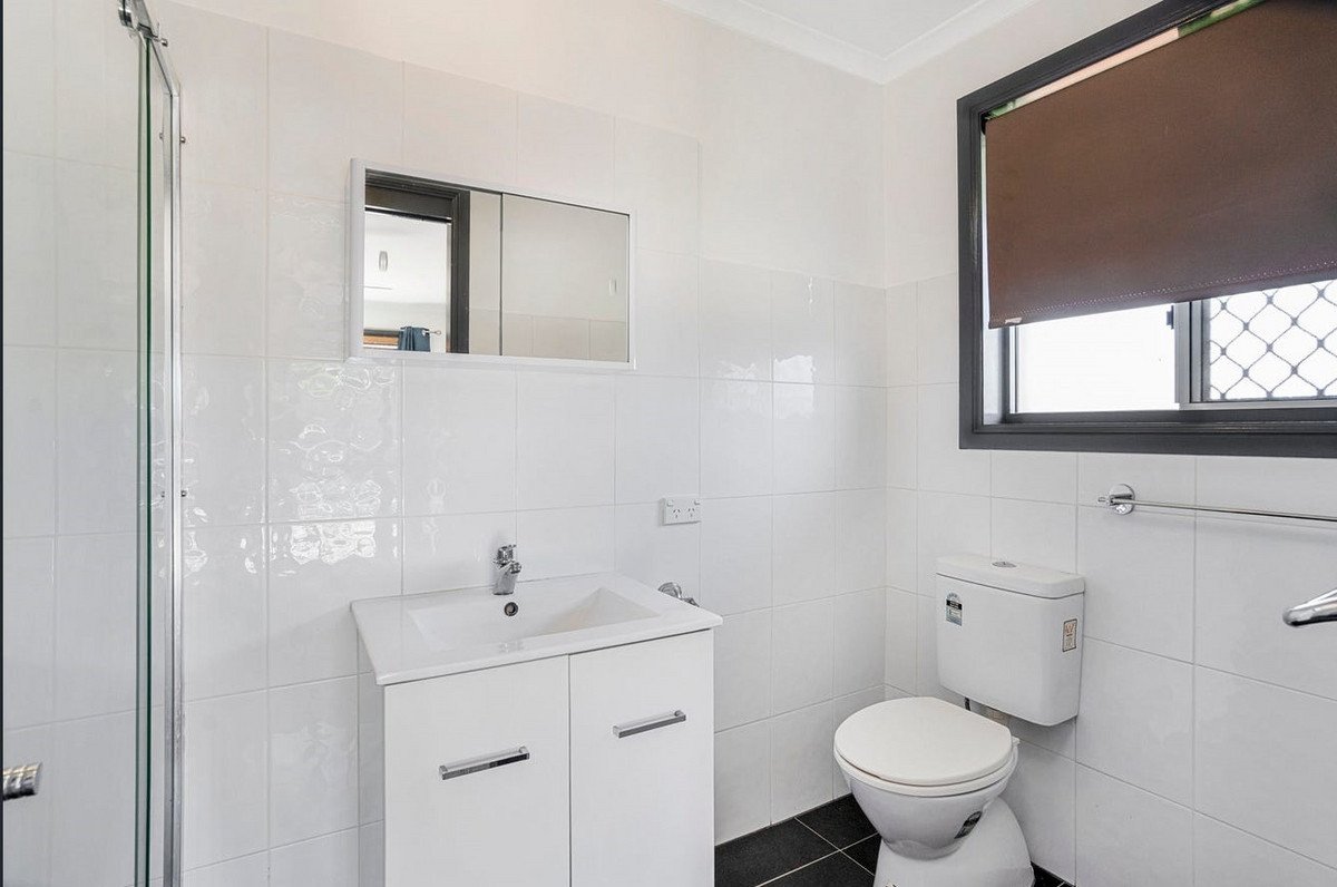 8 Woodstock Court Parkwood 10