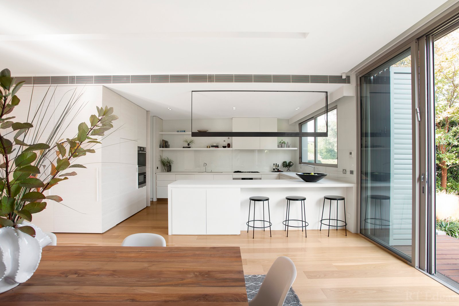 Real Estate and Property in 8 Wootton Grove, Caulfield North, VIC