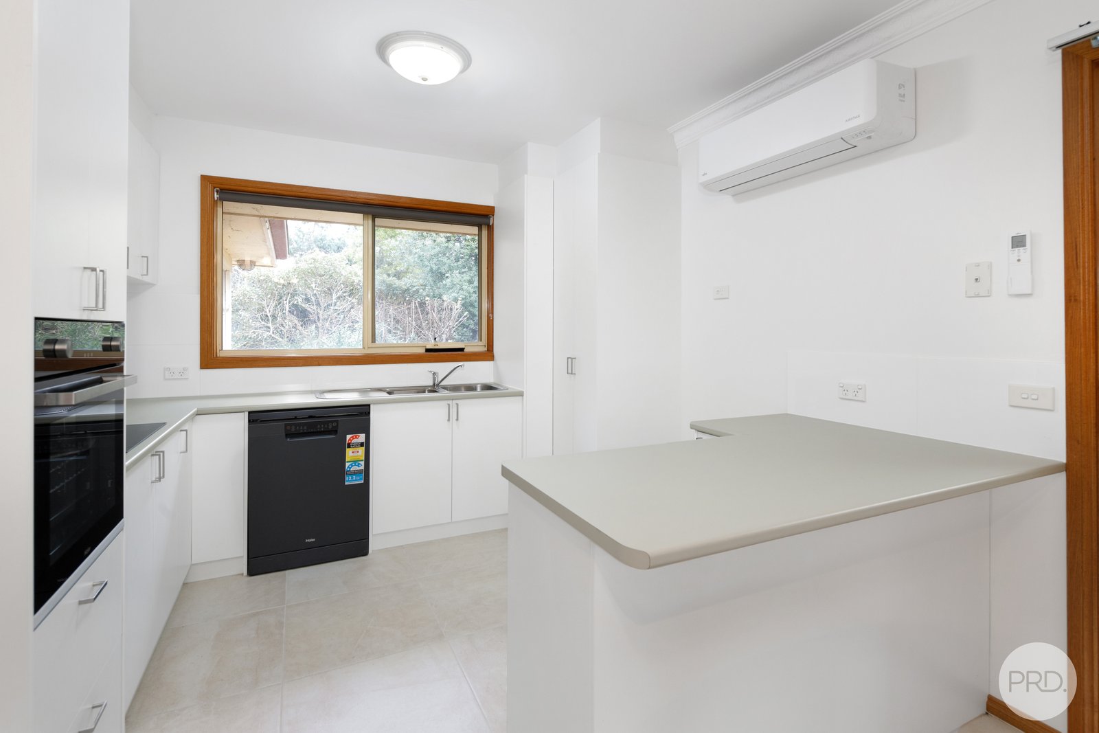 8 Wright Court CRESWICK 7