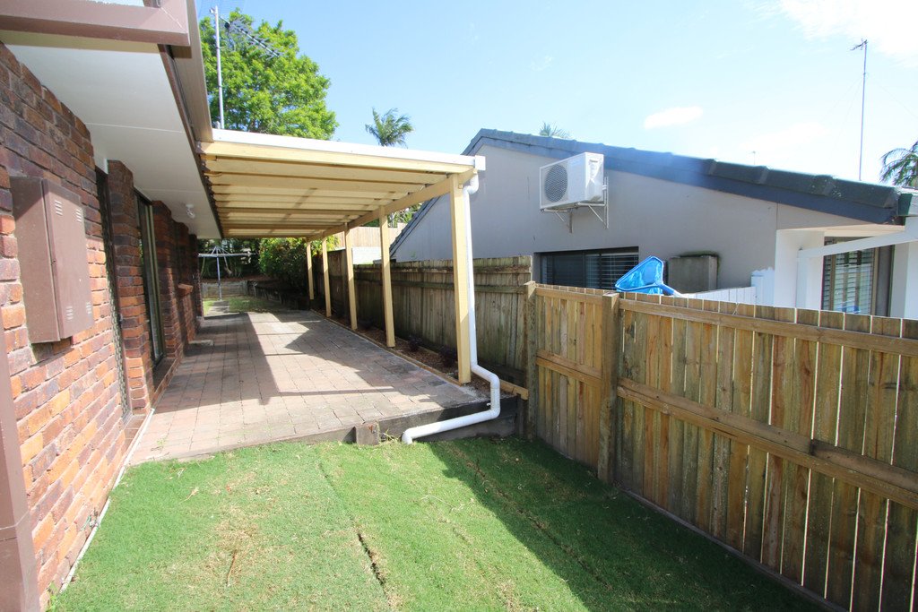 8 Yangoora Crescent ASHMORE 12