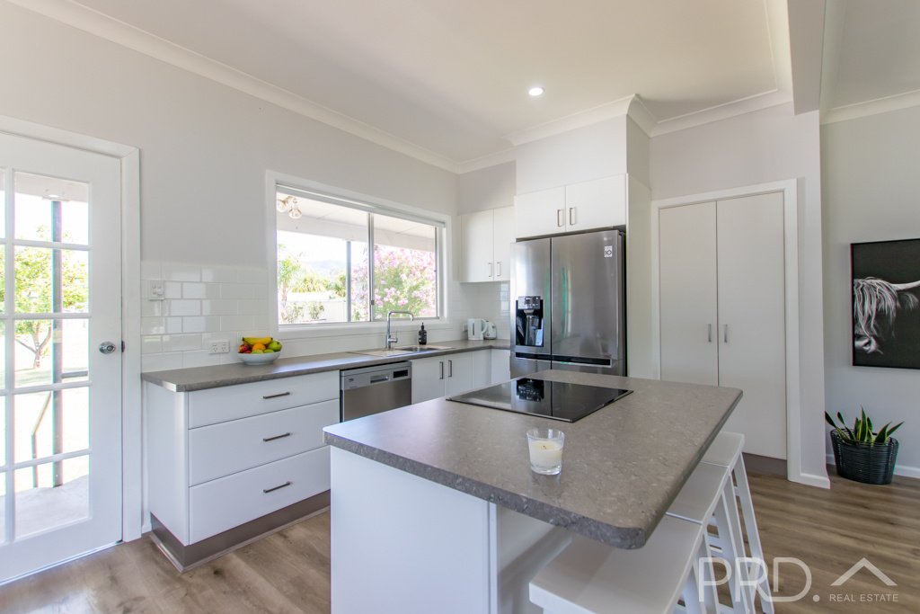 8 Yaralla Street TUMUT 5