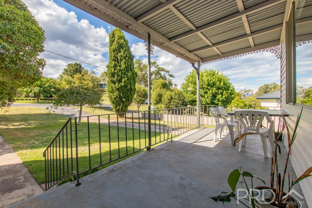 8 Yaralla Street TUMUT 15
