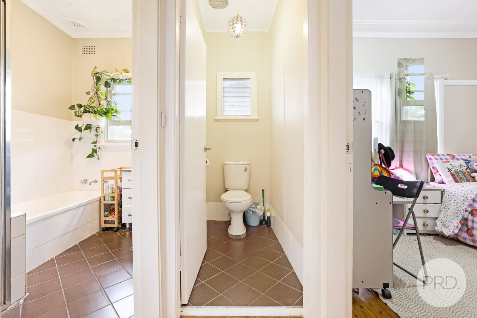 8 Yarral Avenue TAMWORTH 20