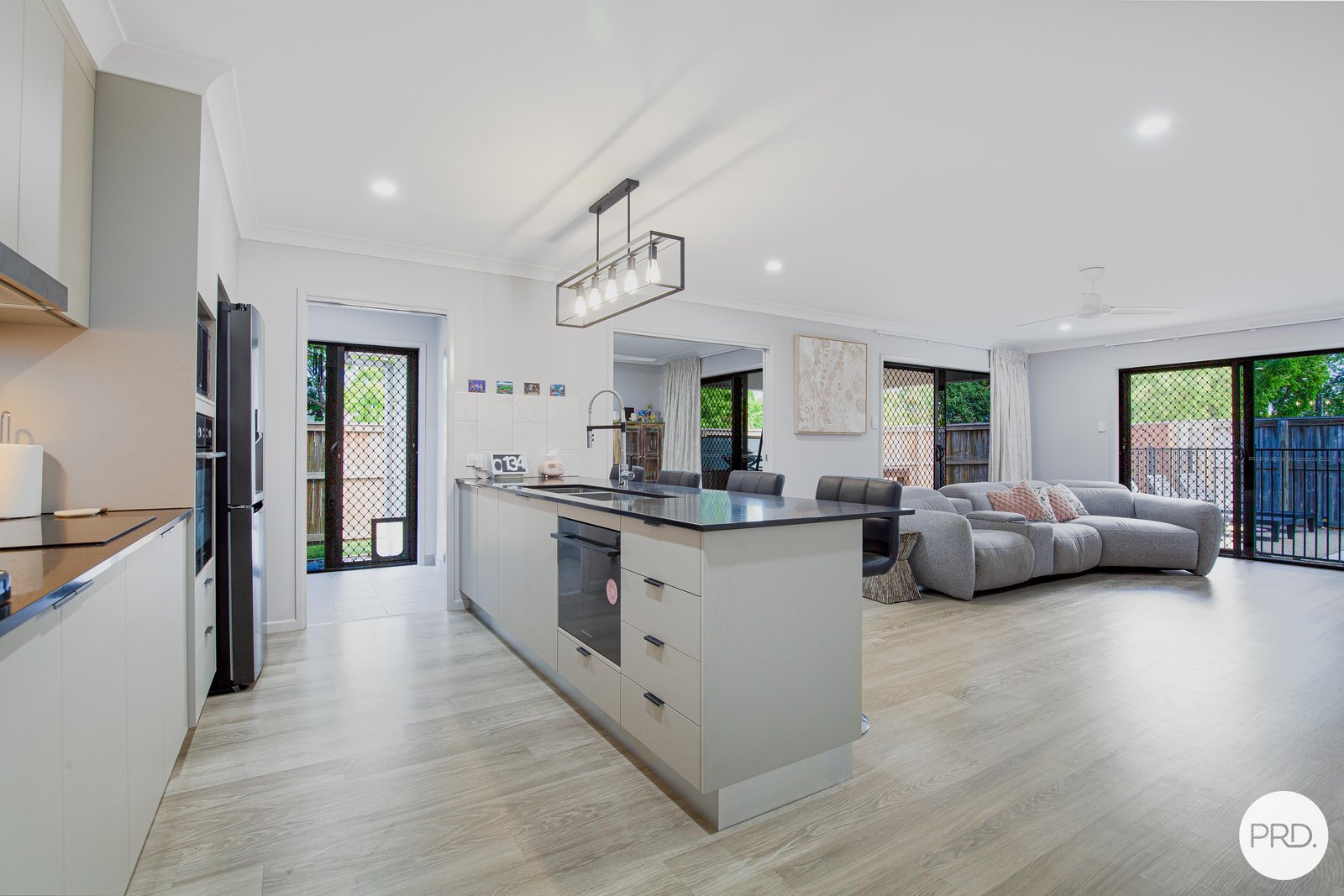 8 Yea Court BEACONSFIELD 5