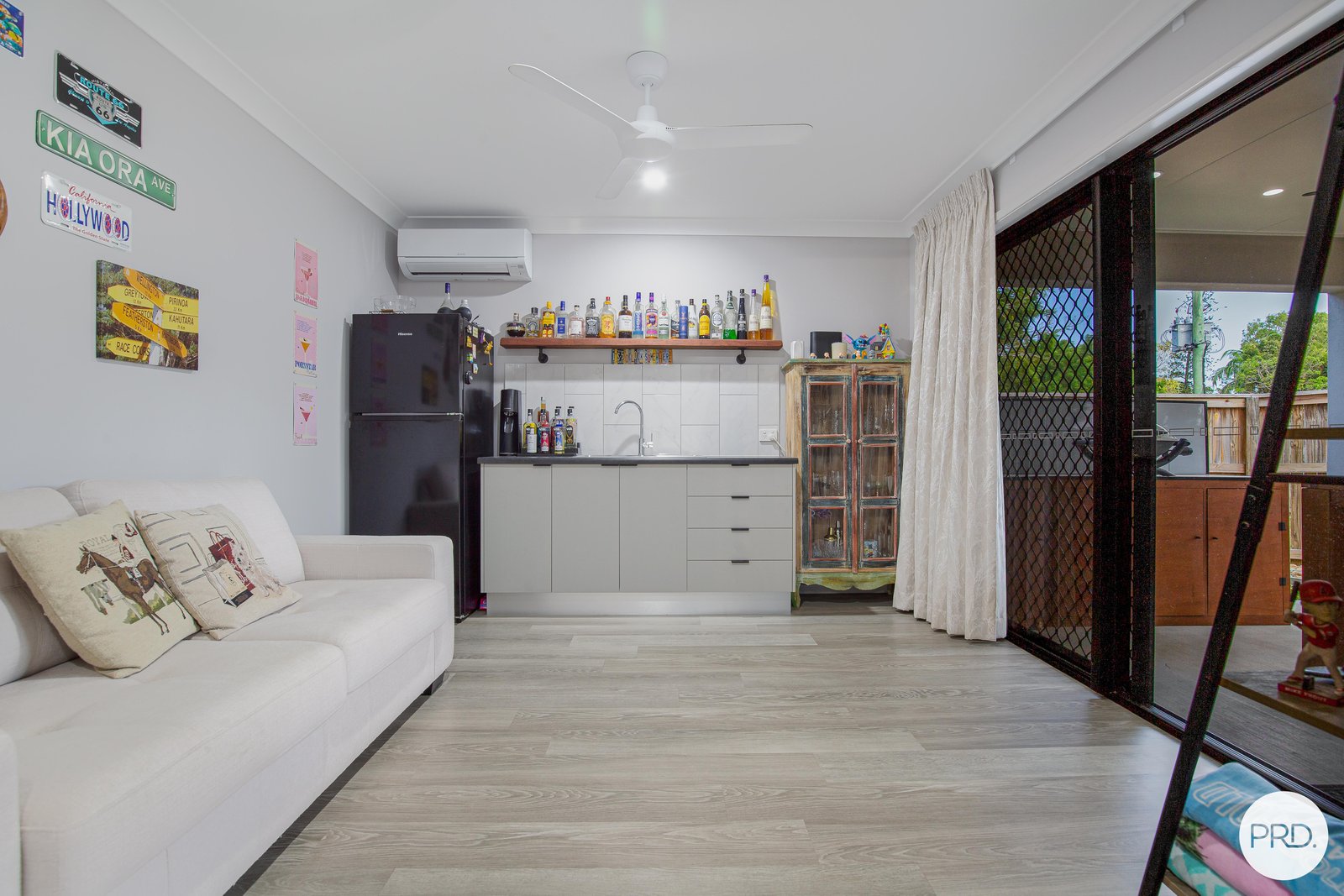 8 Yea Court BEACONSFIELD 6