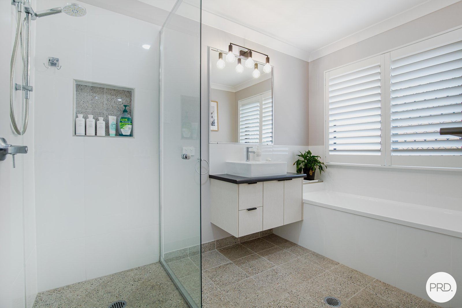 8 Yea Court BEACONSFIELD 10