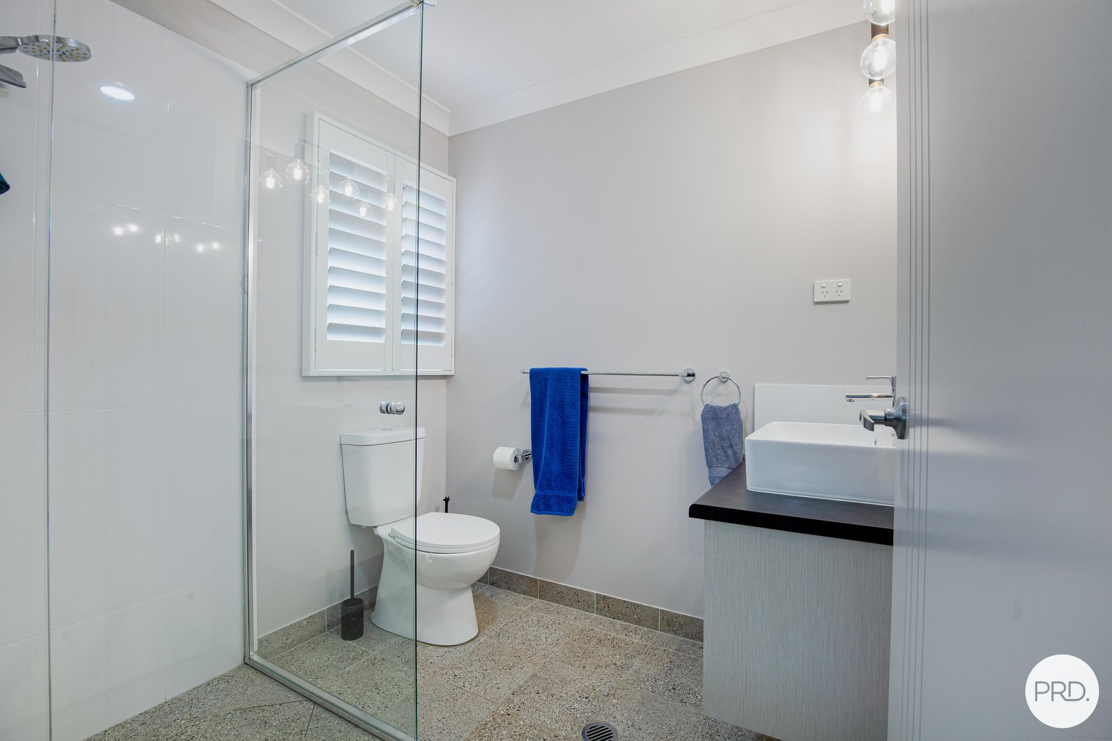 8 Yea Court BEACONSFIELD 11