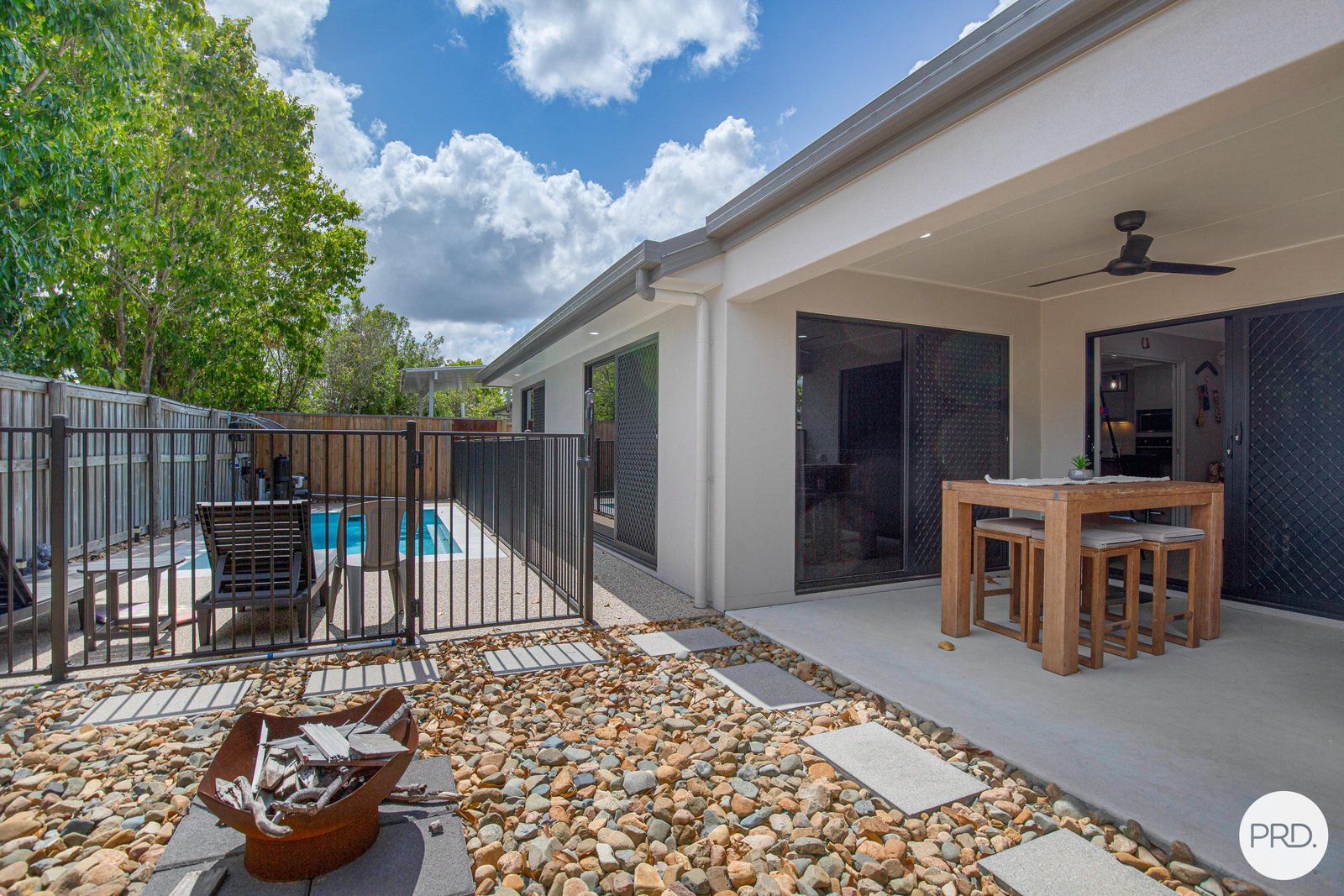 8 Yea Court BEACONSFIELD 14