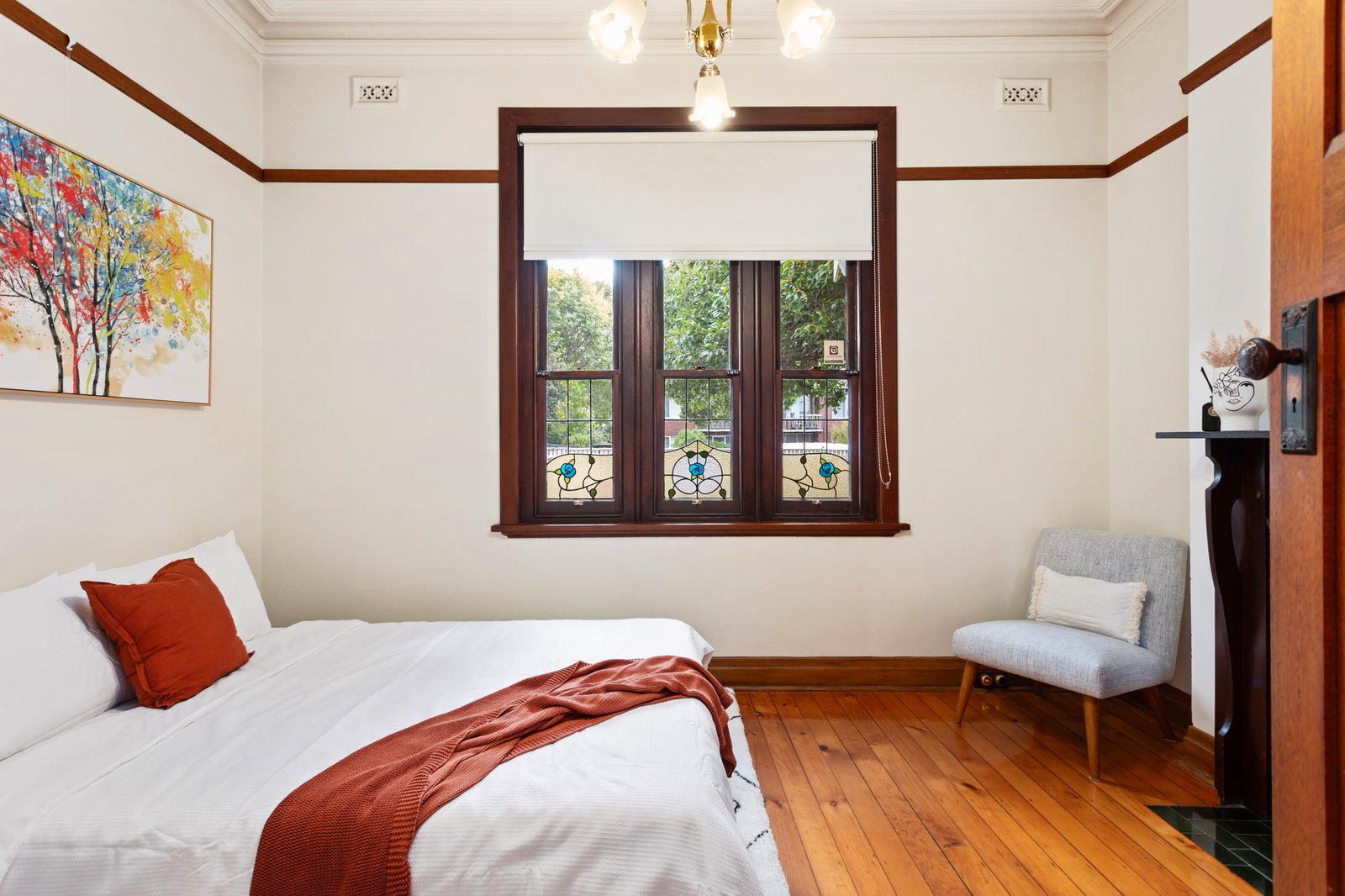 Real Estate and Property in 8 Yendon Road, Carnegie, VIC