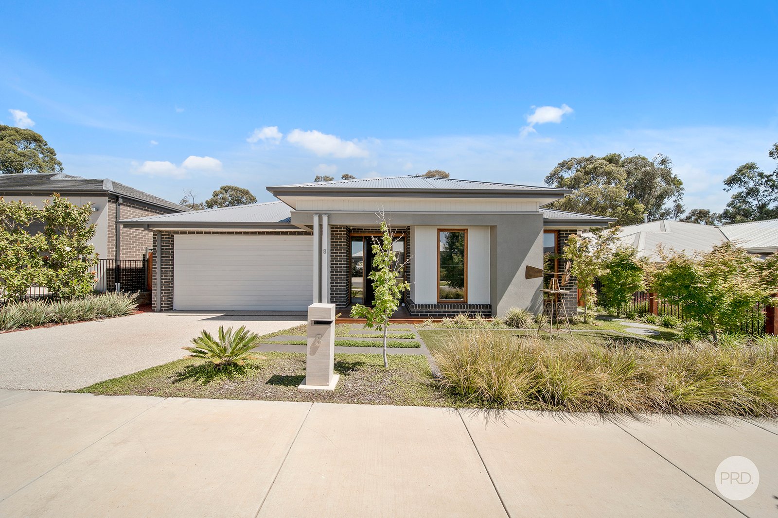 8 Yirrilil Way STRATHFIELDSAYE 3