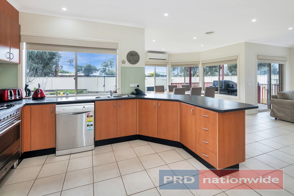 8 Yootha Court MINERS REST 2