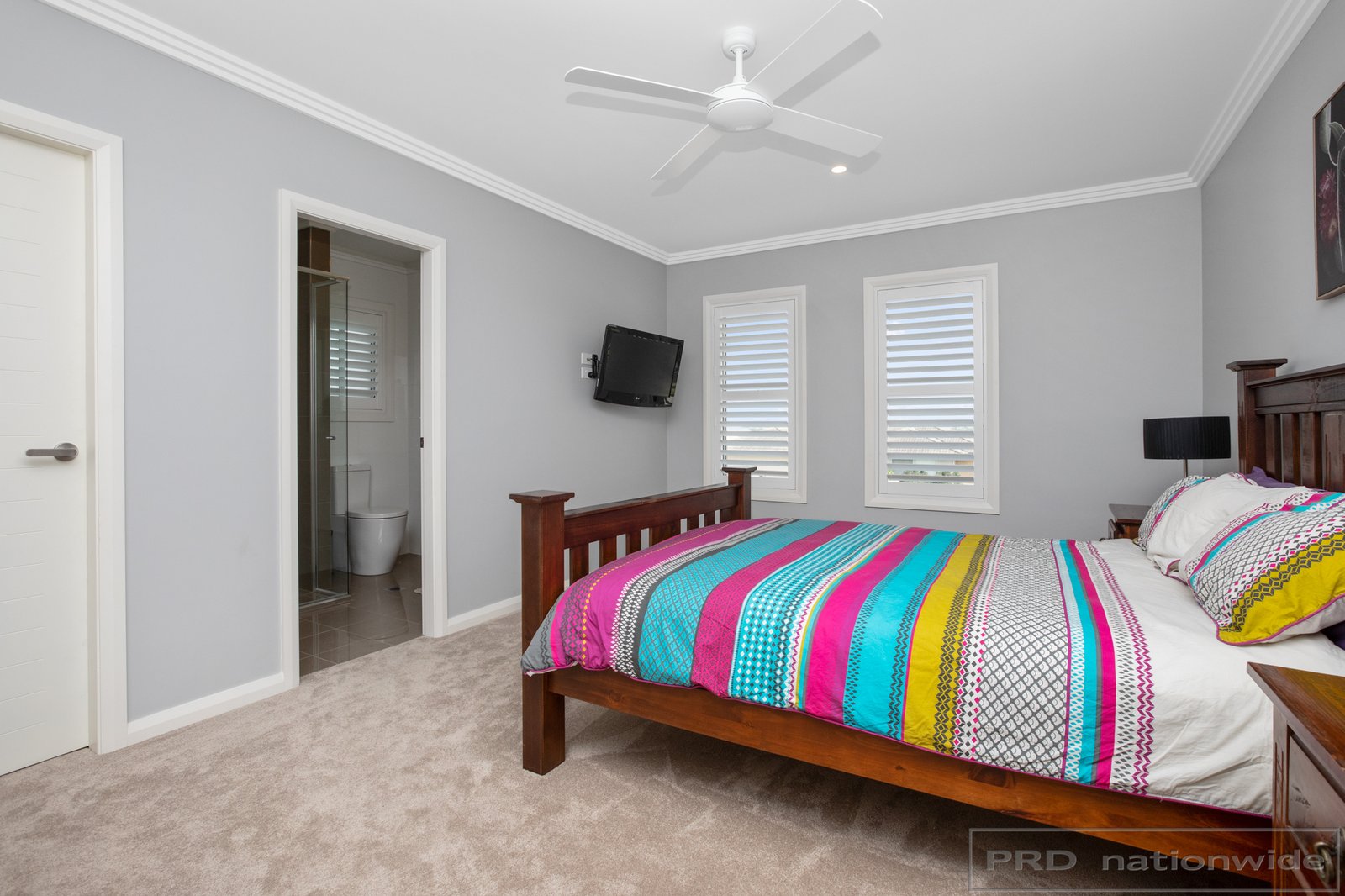 8 York Place RAWORTH 15