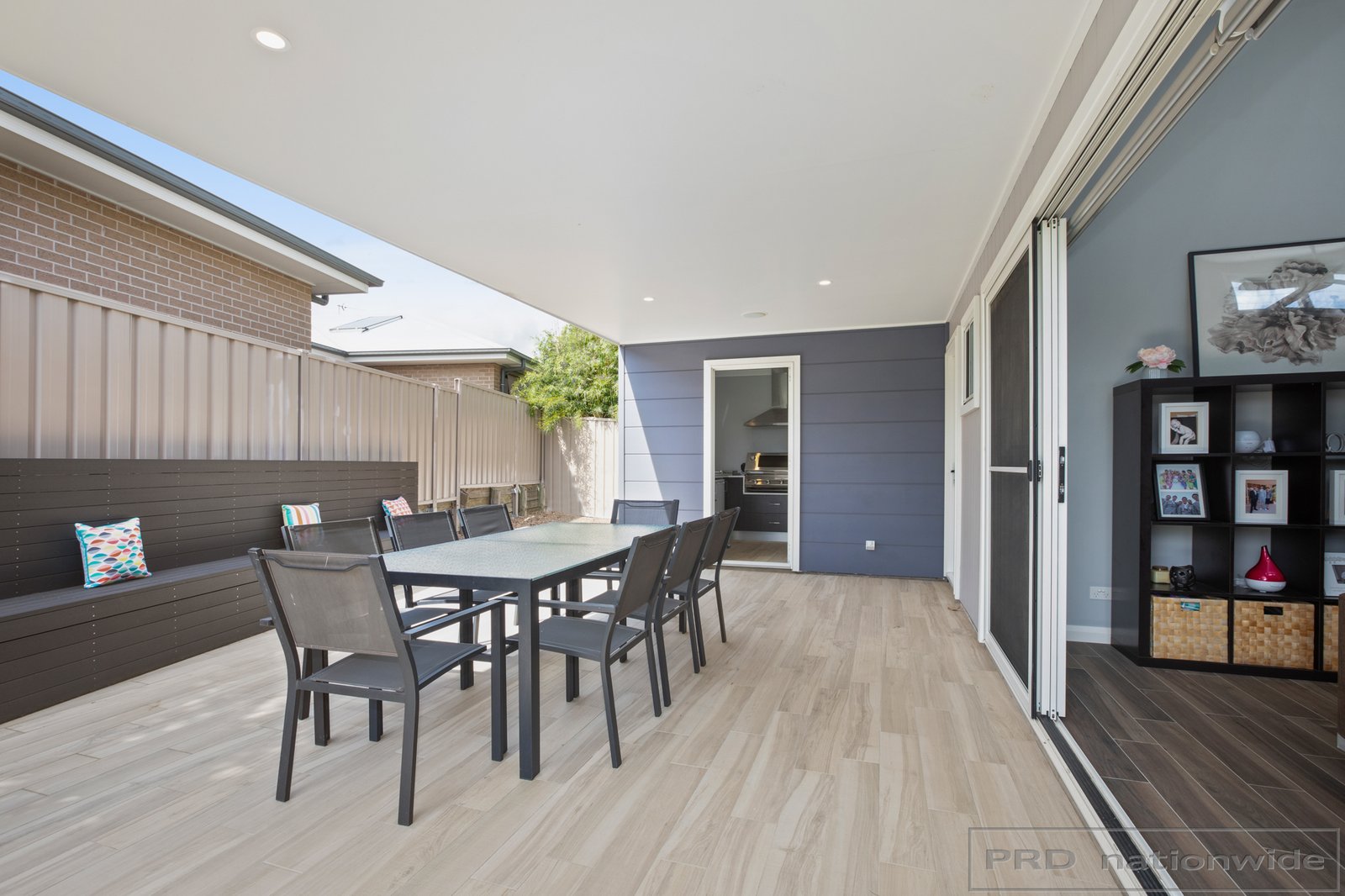 8 York Place RAWORTH 23