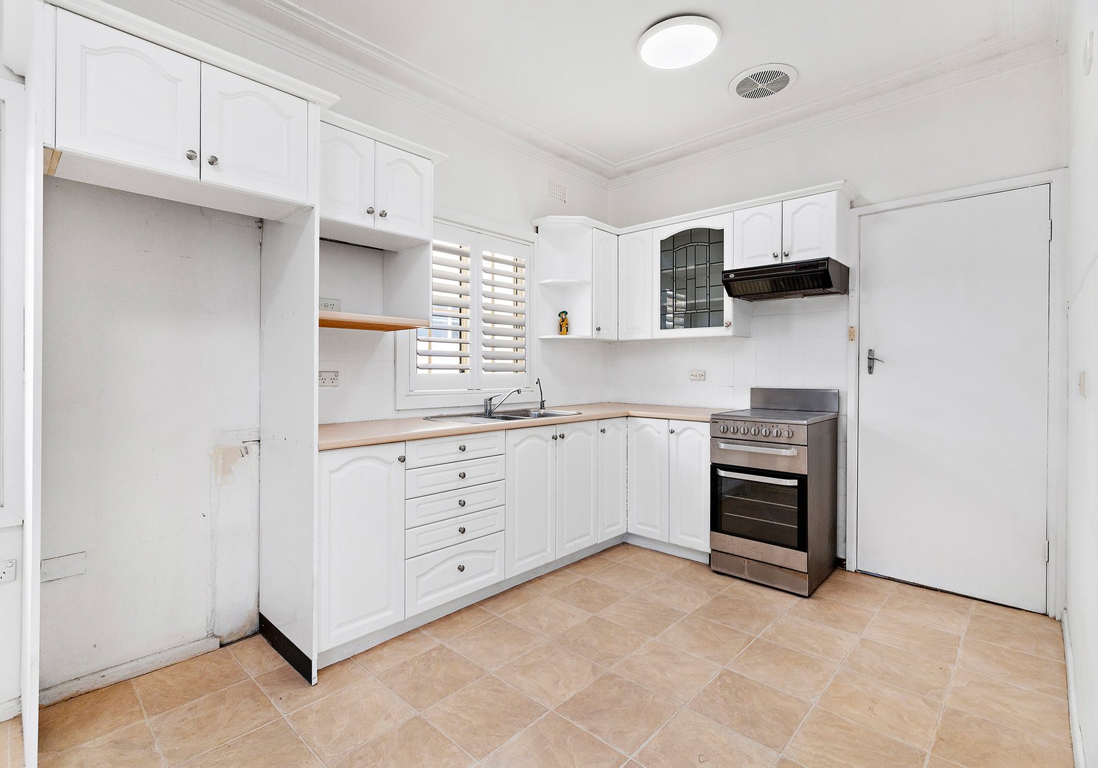 8 Yorkshire Rd DAPTO 2