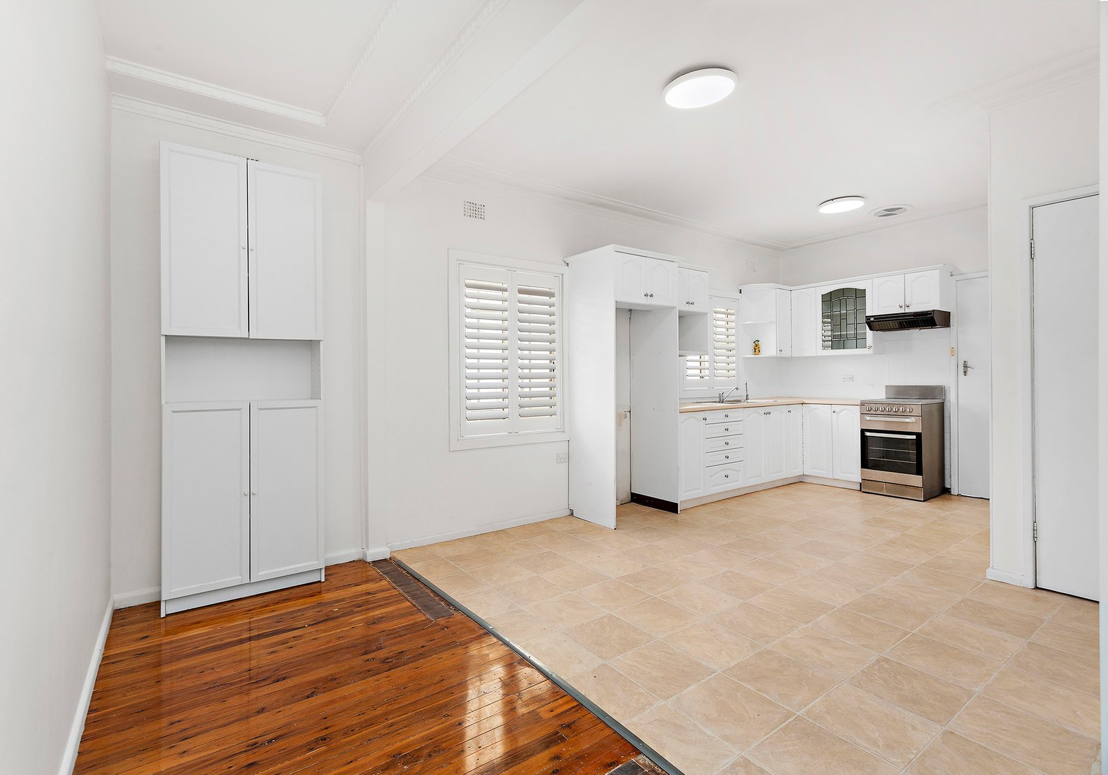 8 Yorkshire Rd DAPTO 3