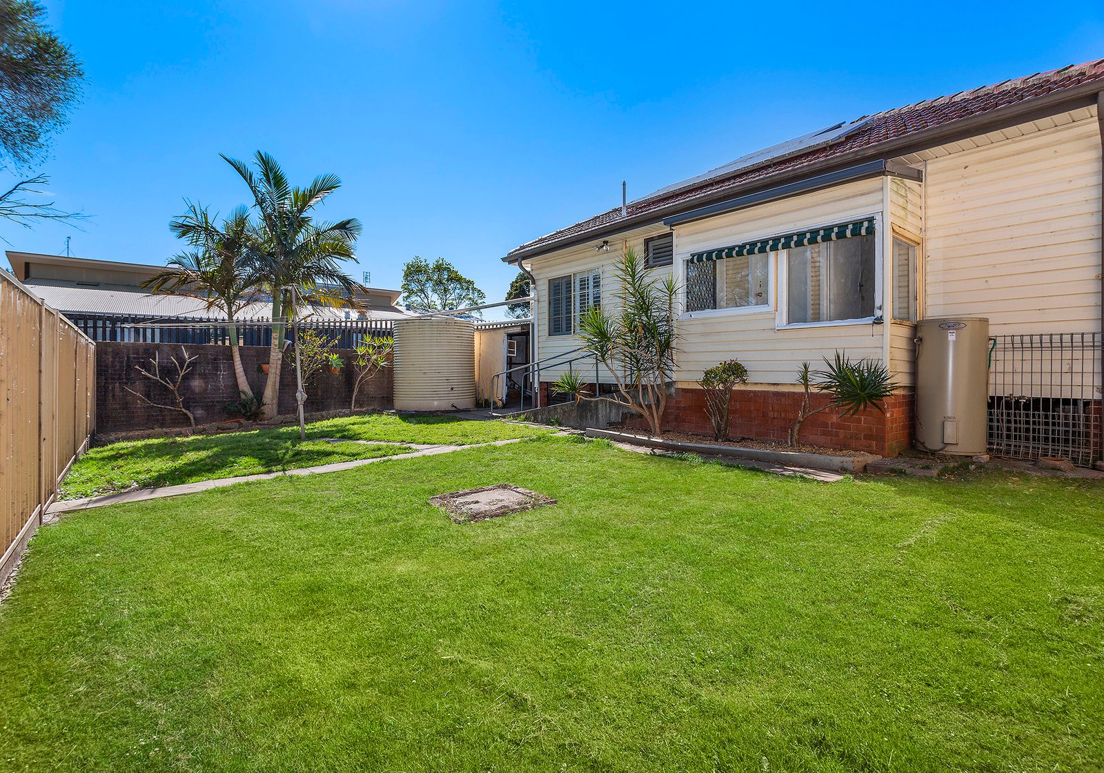 8 Yorkshire Rd DAPTO 11