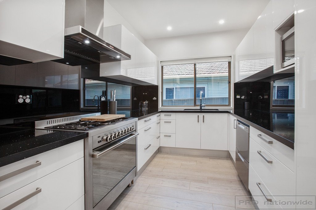 80 Beresford Avenue BERESFIELD 3