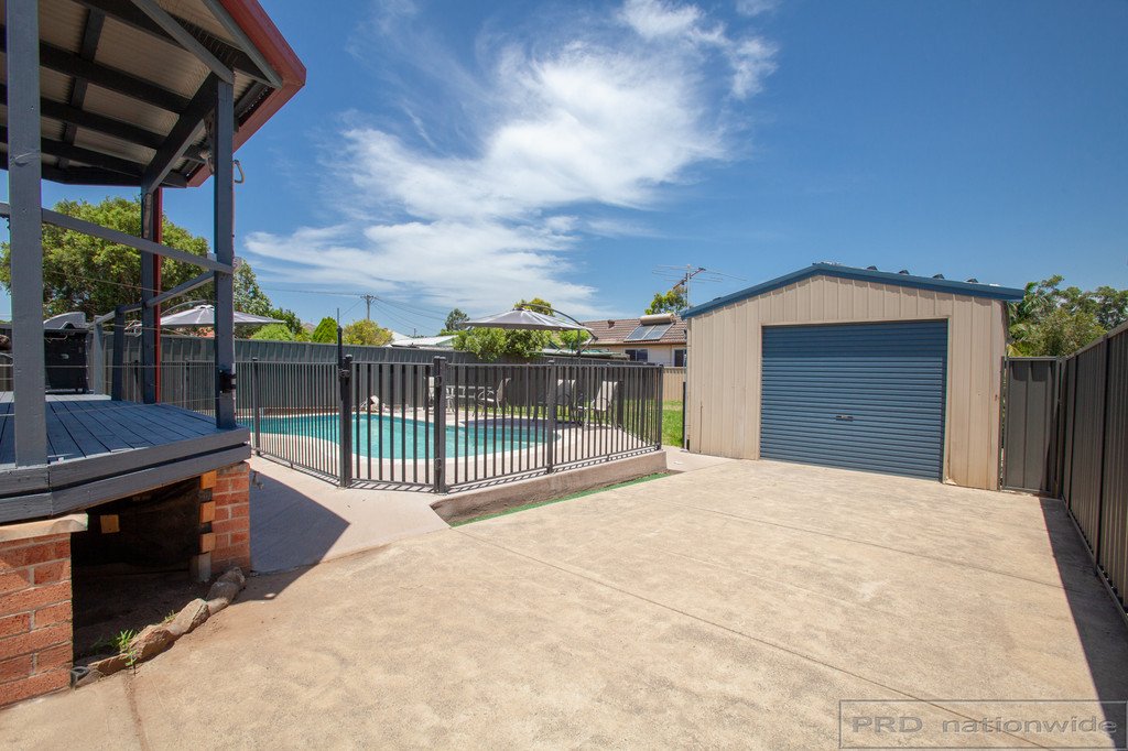 80 Beresford Avenue BERESFIELD 19