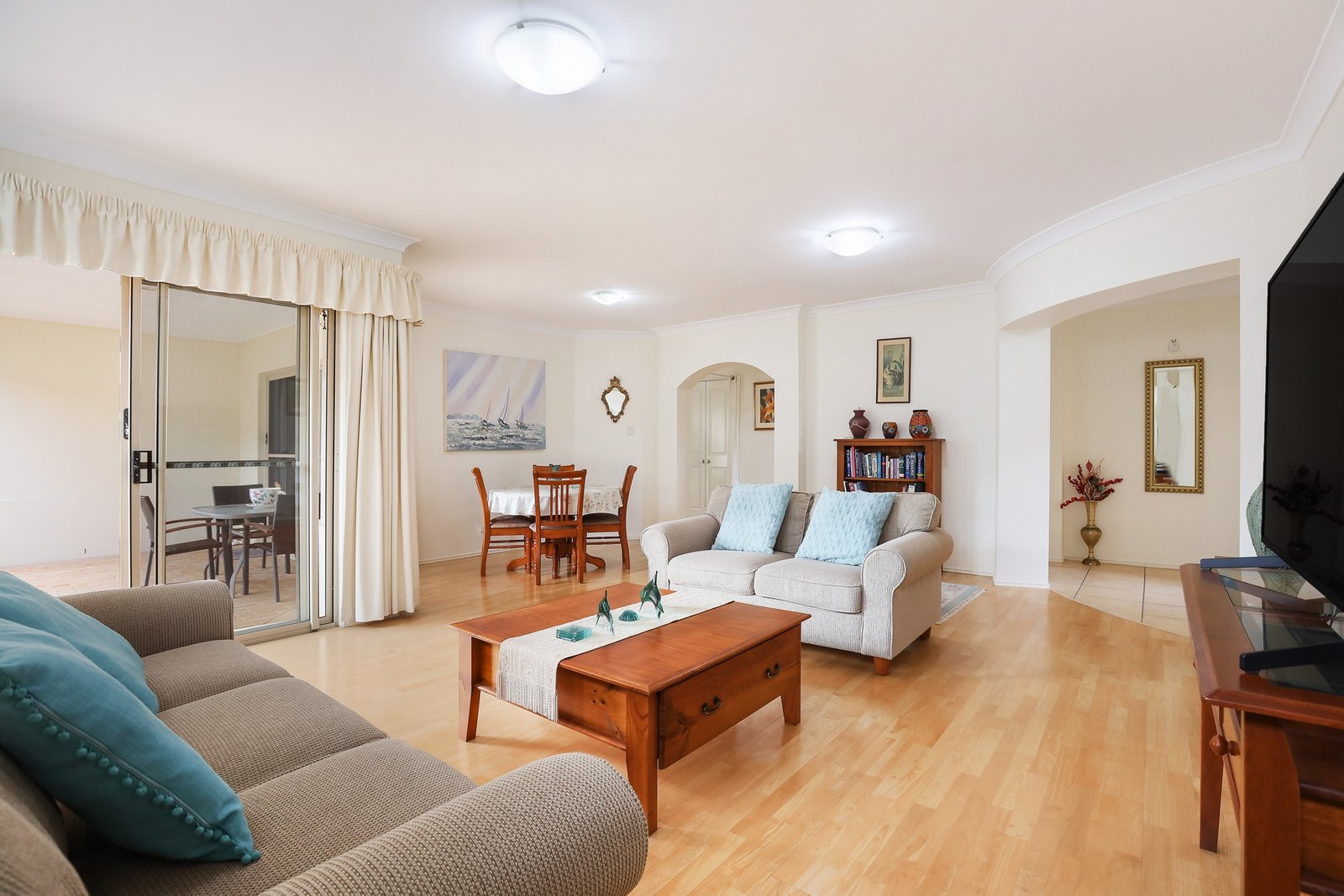 80 Crestwood Drive MOLENDINAR 2