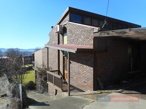 80 Dalhunty Street TUMUT 19